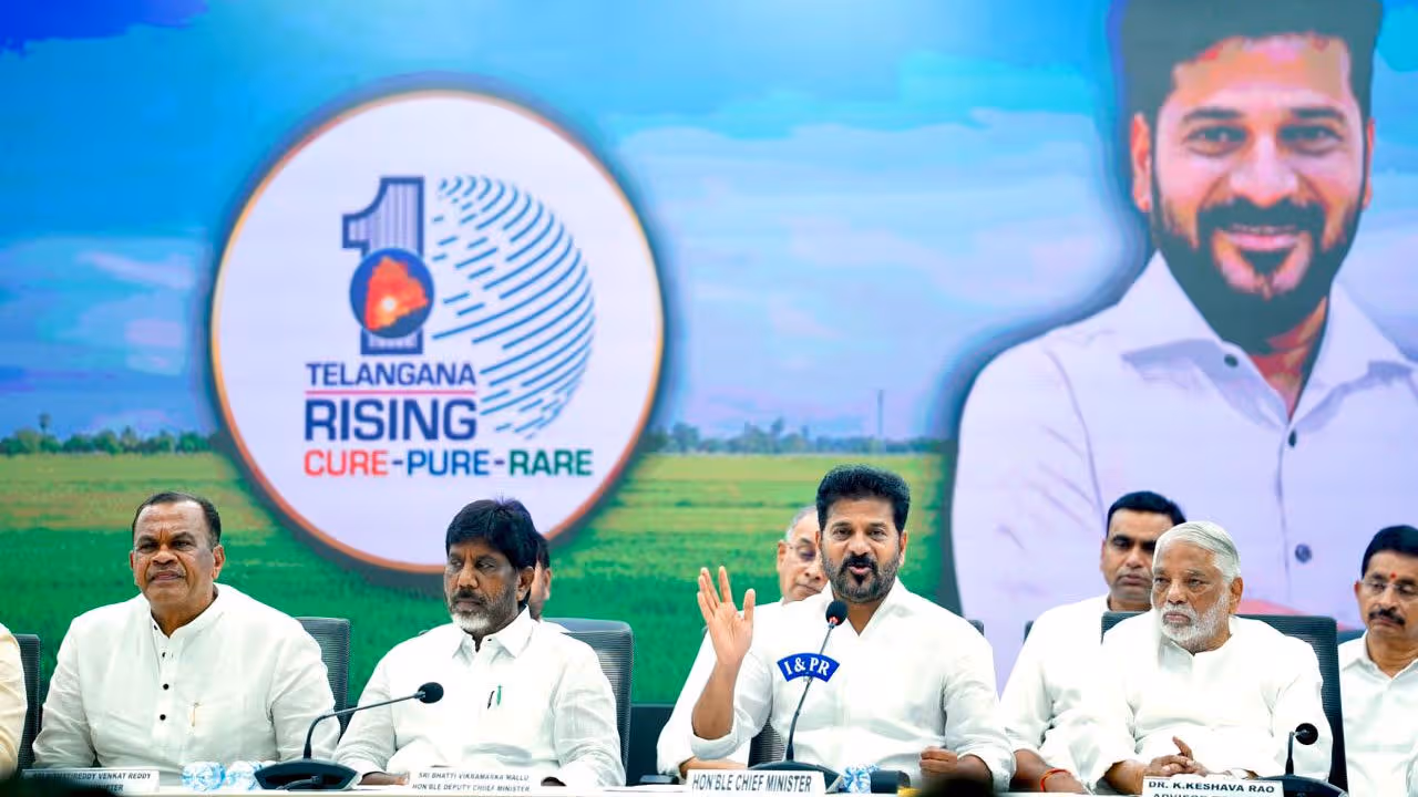 రిజర్వేషన్లు, పునర్విభజన వేర్వేరు అంశాలు.. రెంటినీ కలపడంలో మోదీ కుట్ర : ముఖ్యమంత్రి రేవంత్ రెడ్డి