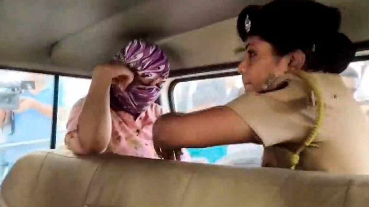 Allegations on team lead in Nashik branch of TCS