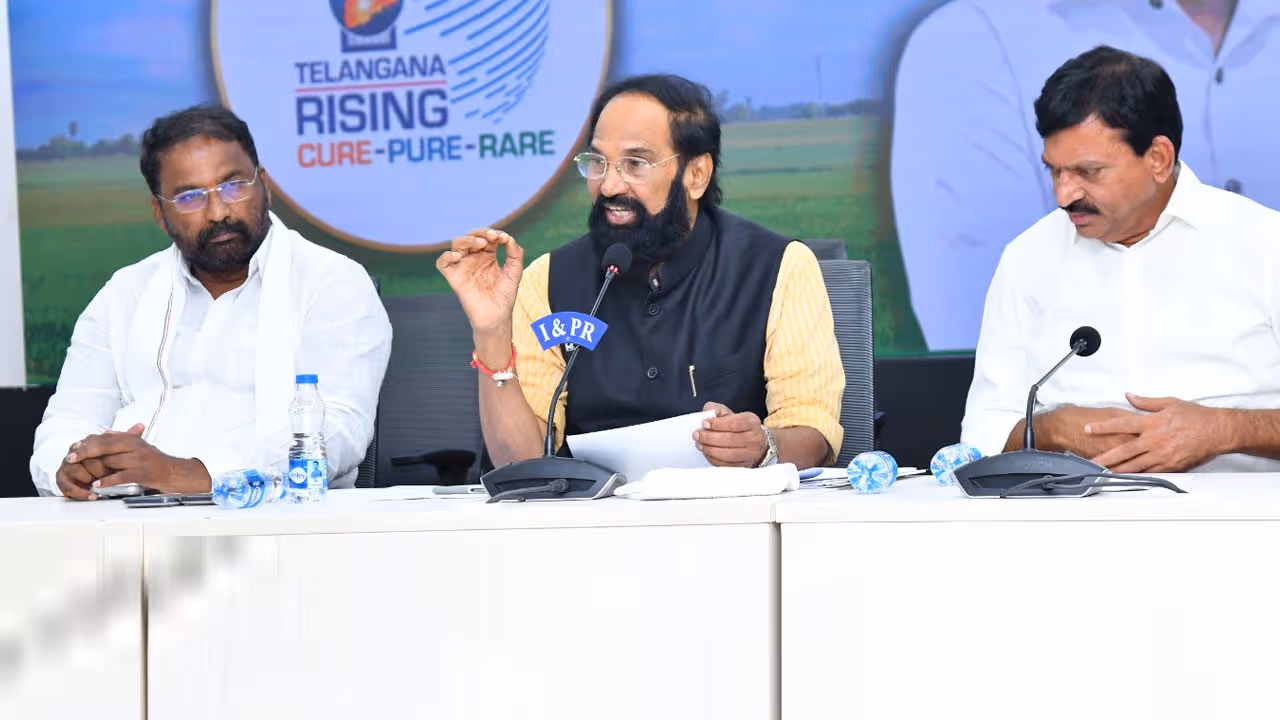 వంద రోజుల్లో రిటైర్డ్‌ ఉద్యోగుల బకాయిల చెల్లింపు దిశగా చర్యలు.. : తెలంగాణ క్యాబినెట్‌ నిర్ణయం