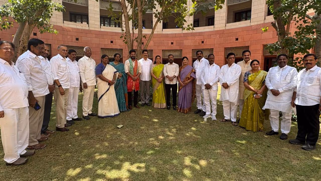 వేం నరేందర్‌రెడ్డి ప్రమాణ కార్యక్రమానికి ఆ మంత్రి ఎందుకు రాలేదు?