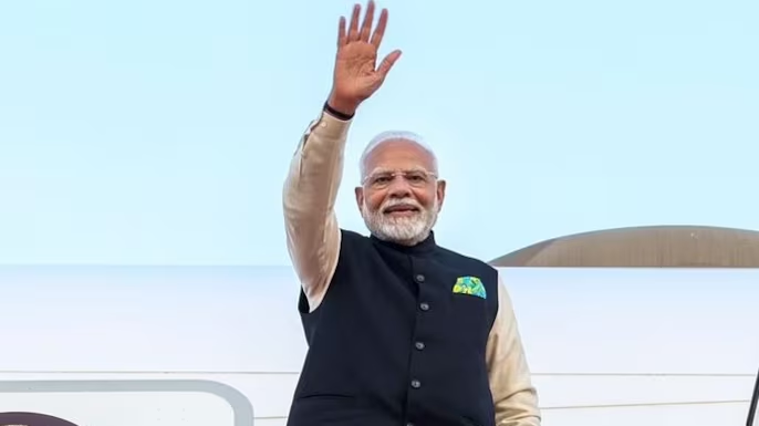 జనానికే పొదుపు సుద్దులు..విదేశీ పర్యటనకు ప్రధాని మోదీ