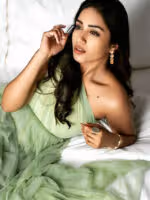 టాలీవుడ్‌లో నివేదా పేతురాజ్ క్రేజీ కంబ్యాక్.. ఒకేసారి ఇద్దరు స్టార్ హీరోల సినిమాల్లో ఛాన్స్!