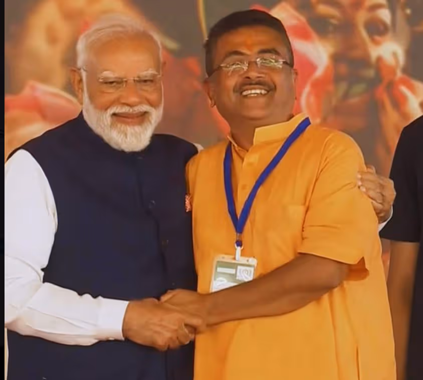 పశ్చిమ బెంగాల్ లో కొలువుతీరిన బీజేపీ తొలి సర్కార్