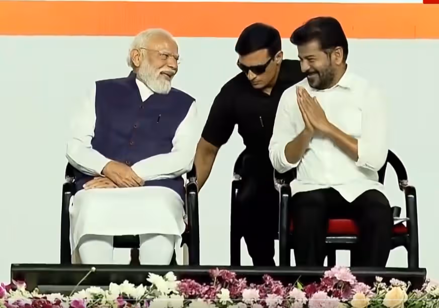 రూ.9,377 కోట్ల అభివృద్ధి పనులకు శంకుస్థాపన చేసిన ప్రధాని మోదీ