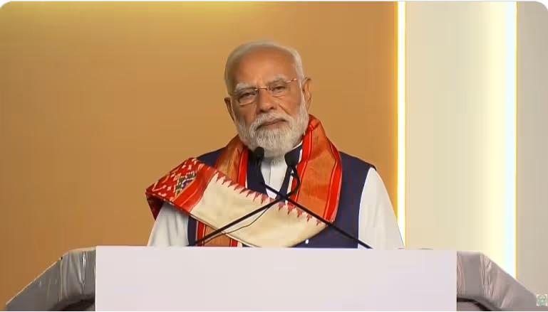 తెలంగాణకు అభివృద్ధికి వేల కోట్లు: ప్రధాని మోదీ
