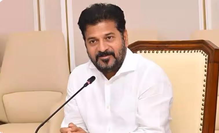 తెలంగాణ ఎంప్లాయిస్ హెల్త్ స్కీమ్‌ అమలుపై సీఎం రేవంత్ రెడ్డి సమీక్ష