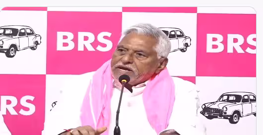 ఫోర్త్ సిటీ, హైడ్రా తప్ప రేవంత్ రెడ్డికి ఇంకేం కనిపించవు : టి. జీవన్ రెడ్డి