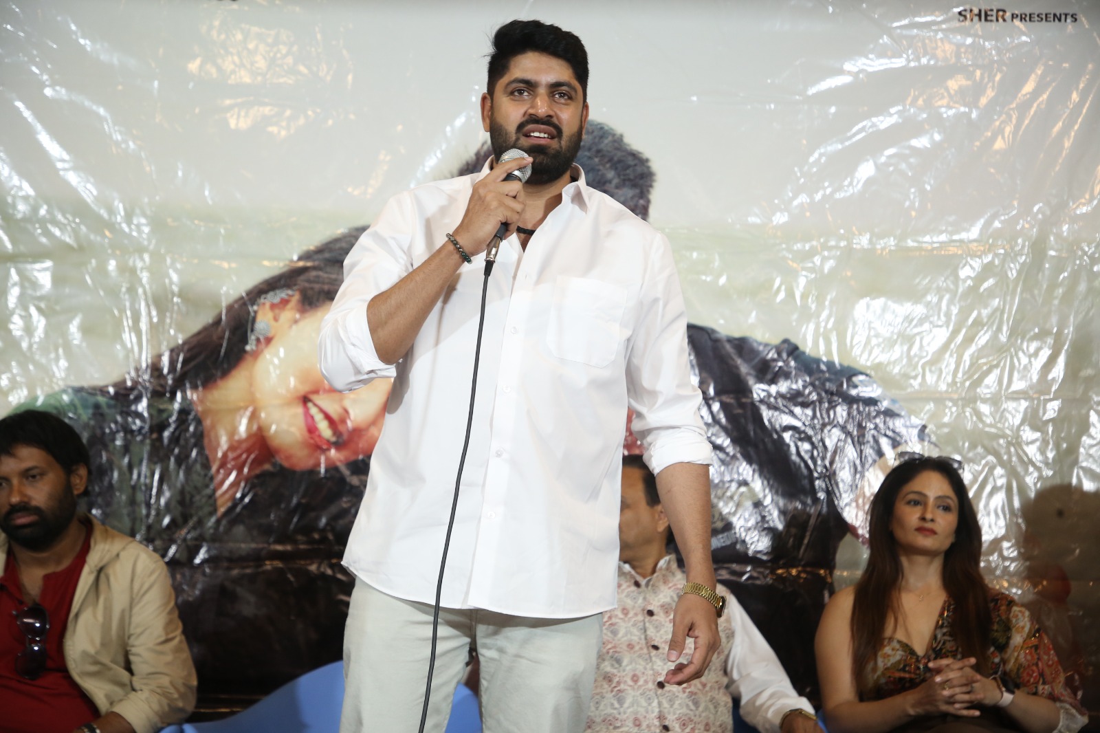 ఆ న‌లుగురే.. ‘ఓ అందాల రాక్షసి’ సినిమాను తొక్కేశారు