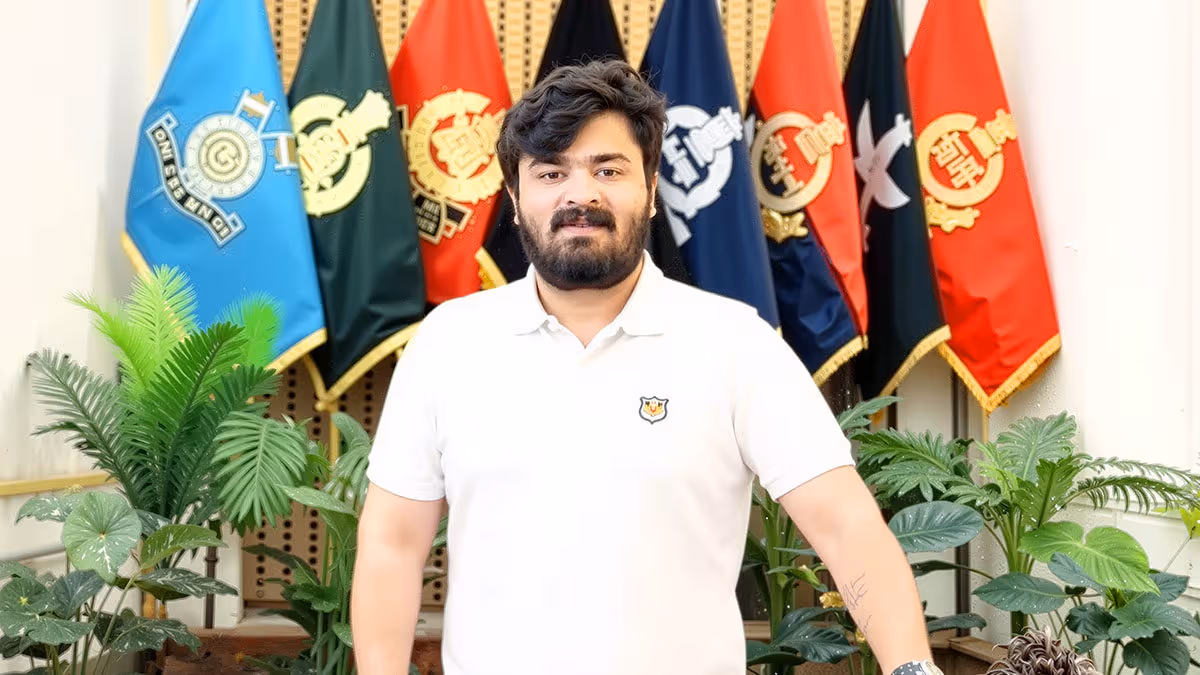 బండి సంజయ్ కుమారుడు బండి భగీరథ్ ఫొటో