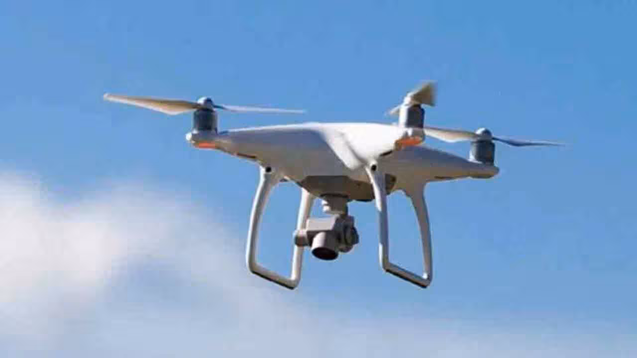 Drones ban | హైద‌రాబాద్‌లో డ్రోన్ల ఎగుర‌వేత‌పై నిషేధం.. ఎందుకో తెలుసా..?