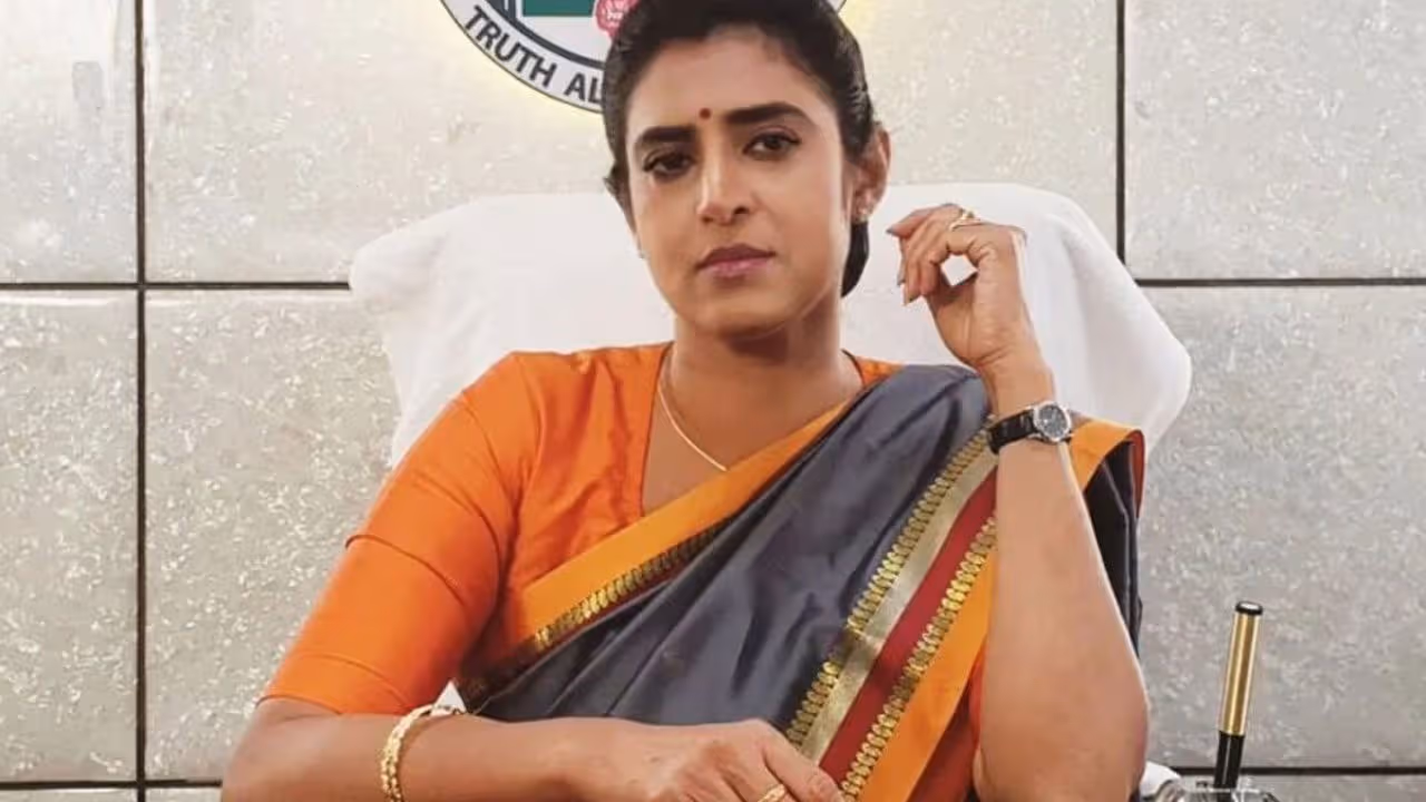 Vijay | విజయ్ ప్రభుత్వ ఏర్పాటుపై ఉత్కంఠ.. బీజేపీపై అనుమానాలు పెరుగుతాయి: నటి కస్తూరి సంచలన వ్యాఖ్యలు