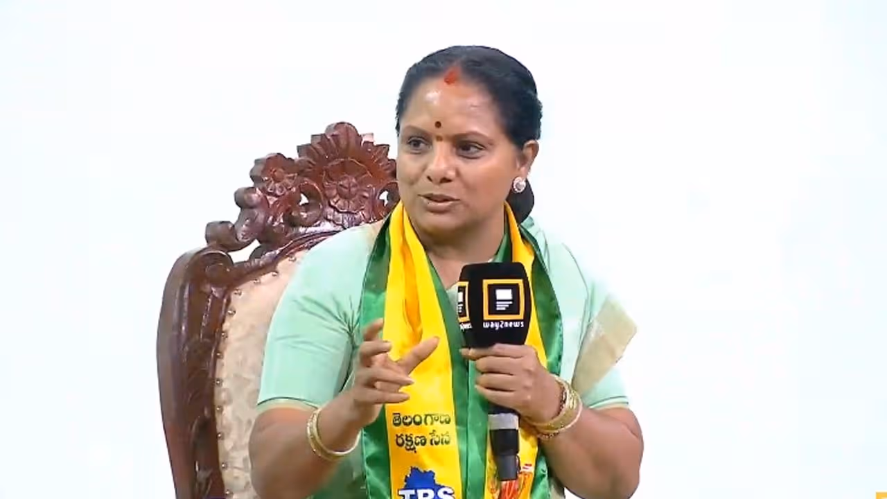 కేసీఆర్ పై కవిత మరోసారి విమర్శలు