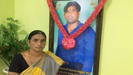 శ్రీకాంత్ చారి తల్లికి పదవీ..అమరవీరుడి కుటుంబానికి దక్కిన గౌరవం