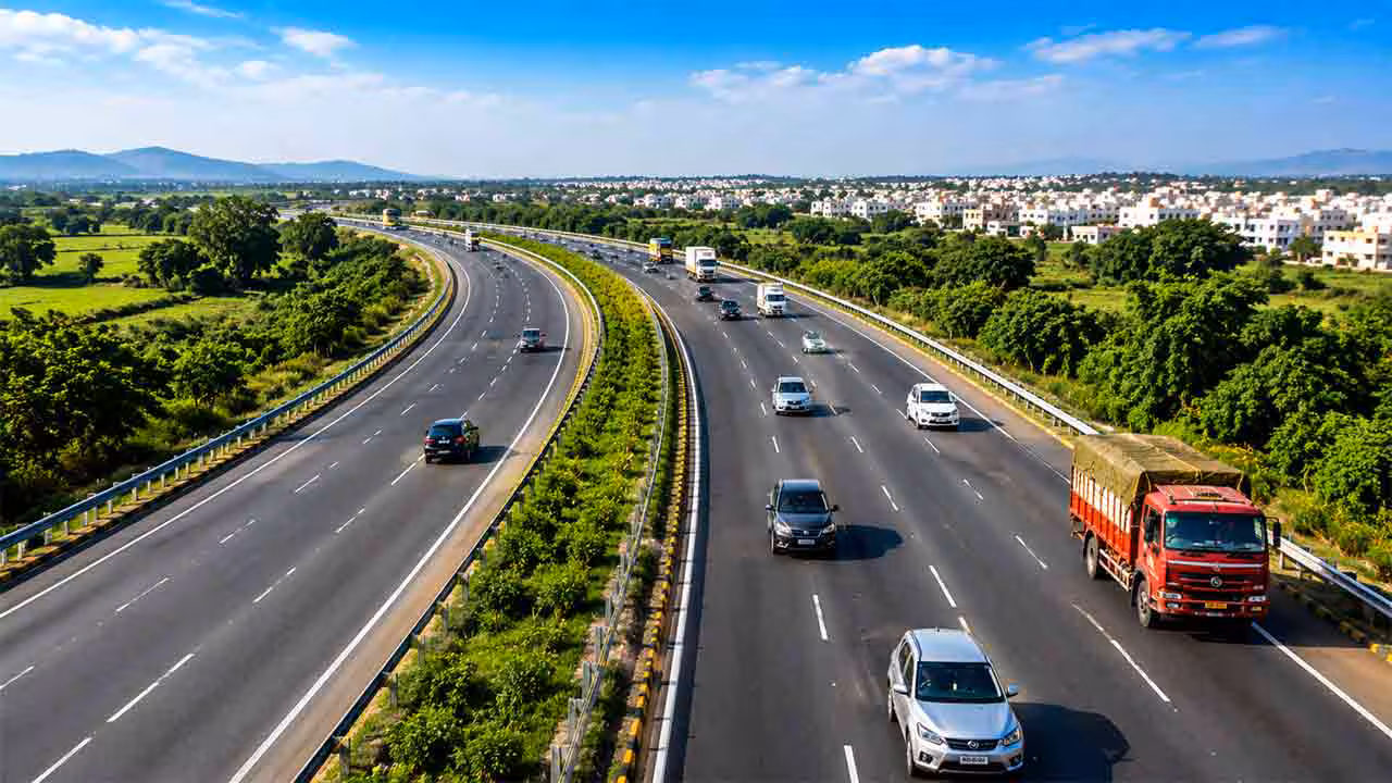 National Highways | అమ్మకానికి 28 హైవేలు.. రూ.35 వేల కోట్ల సమీకరణే లక్ష్యంగా కేంద్రం భారీ స్కెచ్!