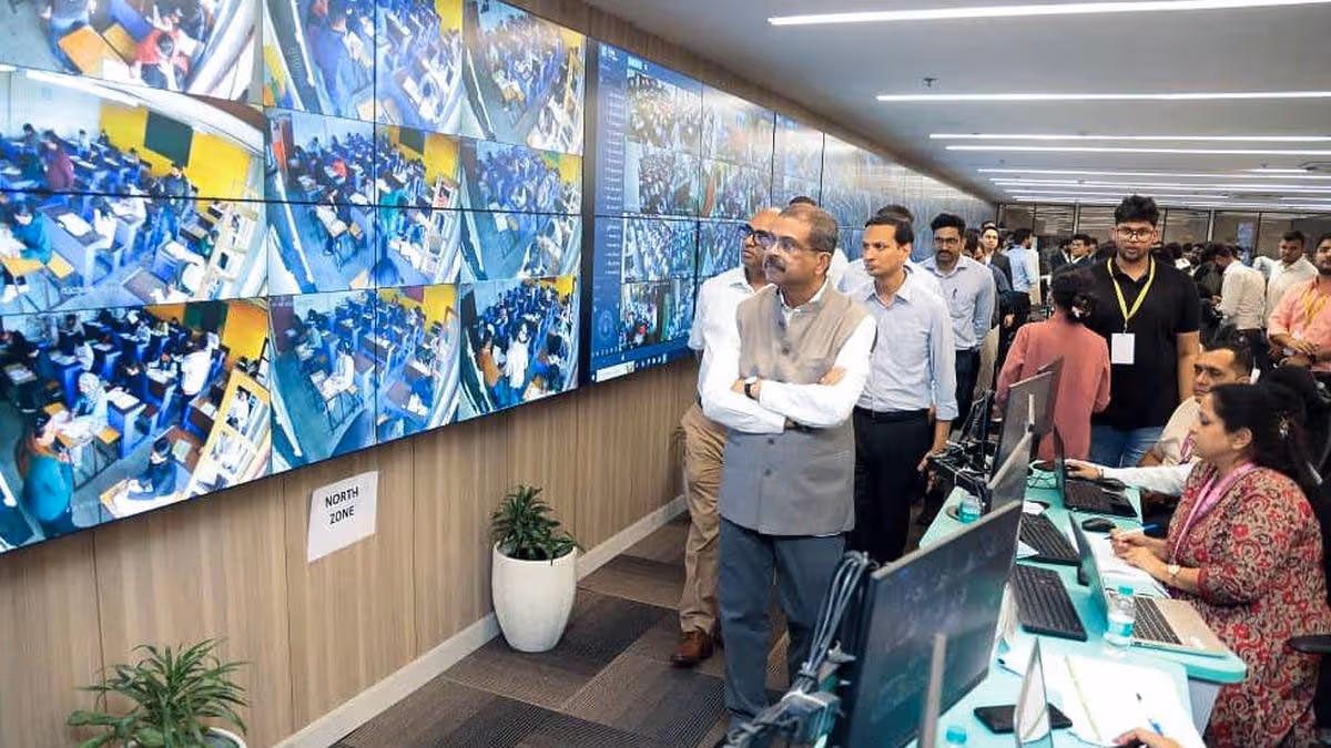 ప్రధాని కార్యాలయంలో పర్యవేక్షణలో నీట్ రీ టెస్ట్