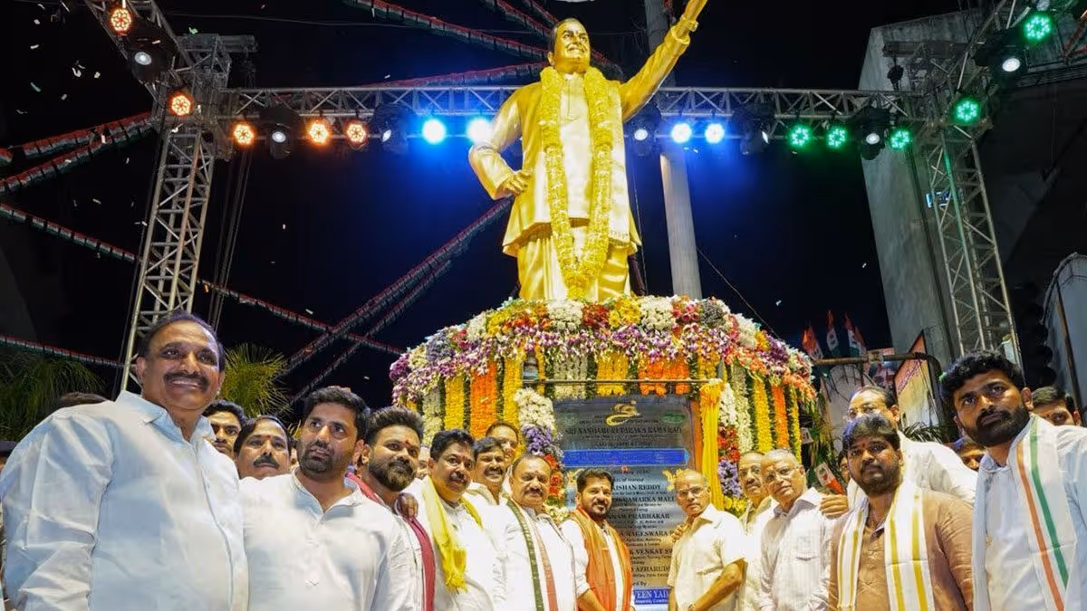 హామీల మాటున రేవంత్ రాజకీయం..సెల్ఫ్ గోల్ అవుతుందా?