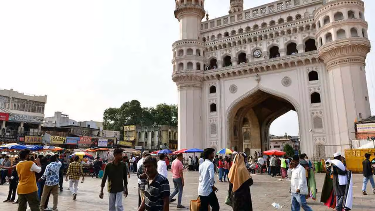 Old City | భ‌గ్గుమంటున్న మండుటెండ‌లు.. పాత‌బ‌స్తీలో 50 శాతానికి ప‌డిపోయిన వ్యాపారం..!
