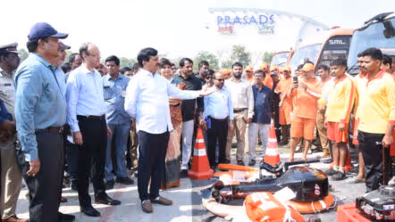 ప్రజ‌ల ప్రాణాల రక్షణే ప్రధాన బాధ్యత : మంత్రి పొంగులేటి