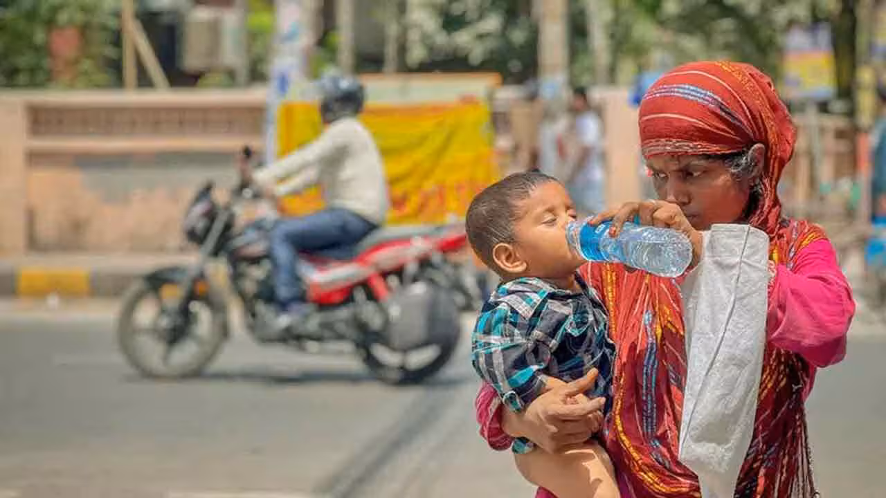 Heat Wave | మ‌రో మూడు రోజులు వ‌డ‌గాల్పులే.. జ‌ర జాగ్ర‌త్త సుమా..!