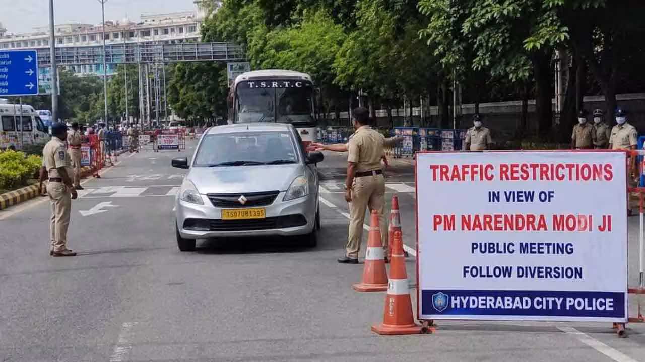 Traffic Restrictions | నేడు హైద‌రాబాద్‌కు ప్ర‌ధాని మోదీ.. ట్రాఫిక్ మ‌ళ్లింపులు ఇలా..