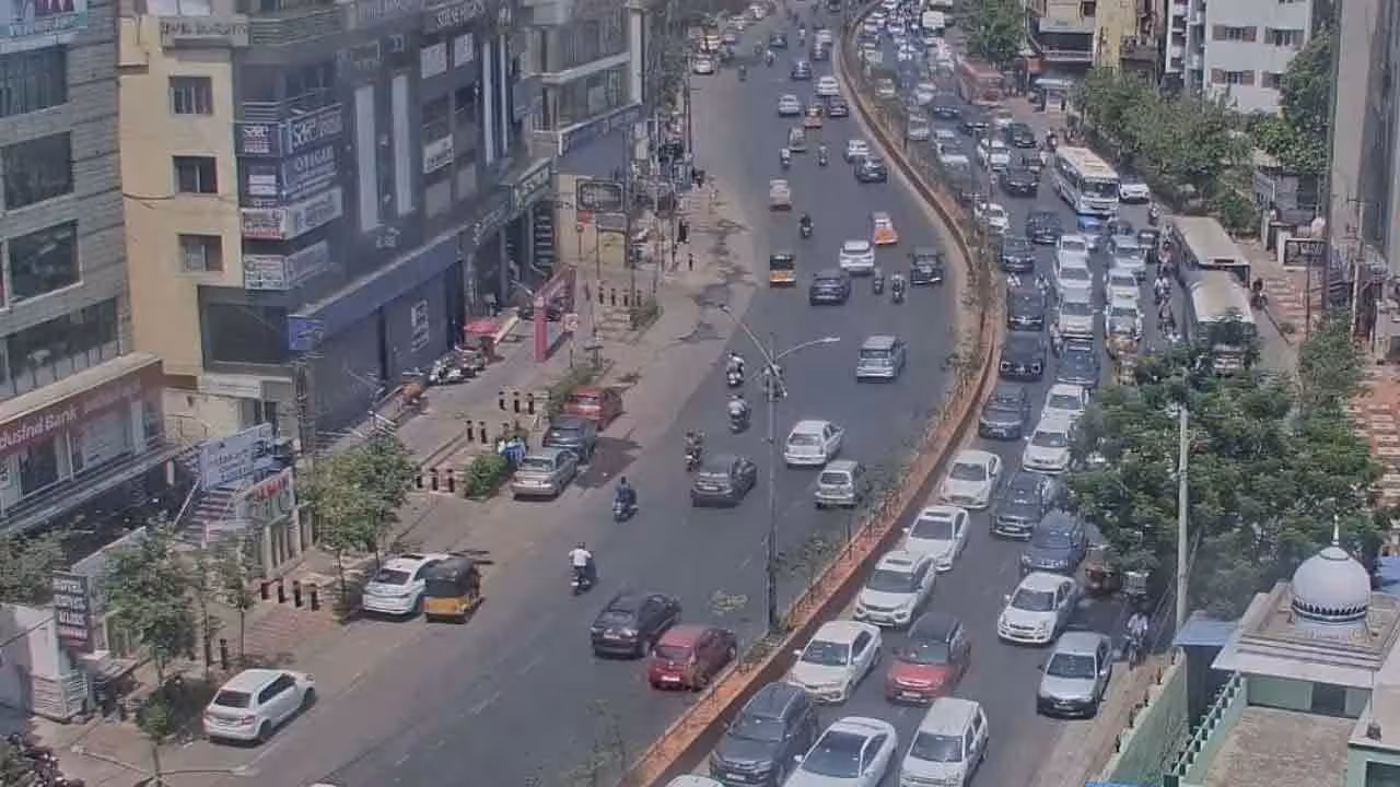Traffic Restrictions | నేటి నుంచి హైద‌రాబాద్ – ముంబై హైవేపై ట్రాఫిక్ ఆంక్ష‌లు