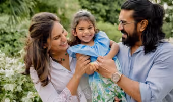 క్లీంకార ఫేస్‌ రివీల్‌ చేసిన ఉపాసన..వైరల్