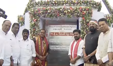 నల్లగొండలో హ్యామ్ రోడ్ల పనులకు సీఎం రేవంత్ రెడ్డి శంకుస్థాపన