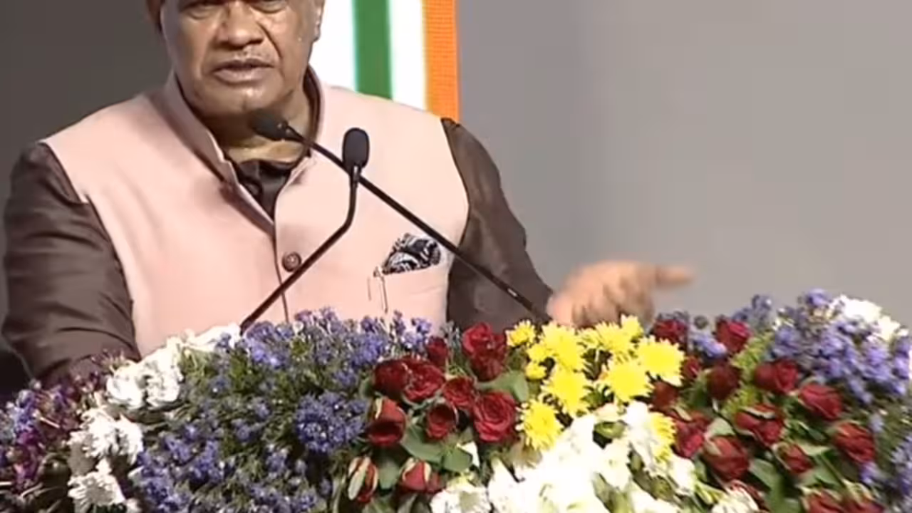 హ్యామ్ రోడ్లలో అవినీతిపై హరీశ్ రావుకు మంత్రి వెంకట్ రెడ్డి కౌంటర్