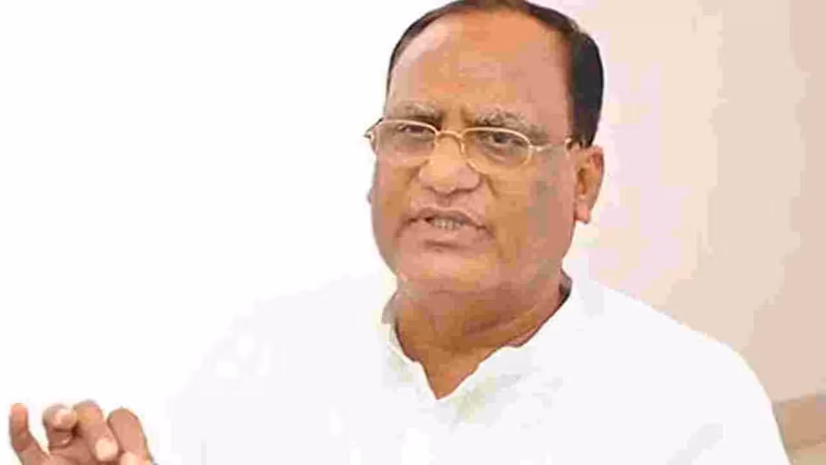 అమరావతి అద్బుతమైతే అక్కడే ఉండాలి: గుత్తా