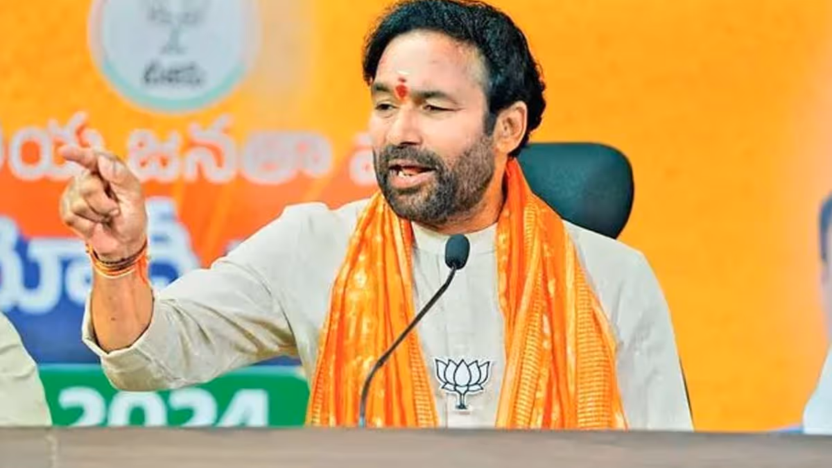 పాపం కిషన్ రెడ్డి..సీఎంల తిట్ల దండకానికి బలి !