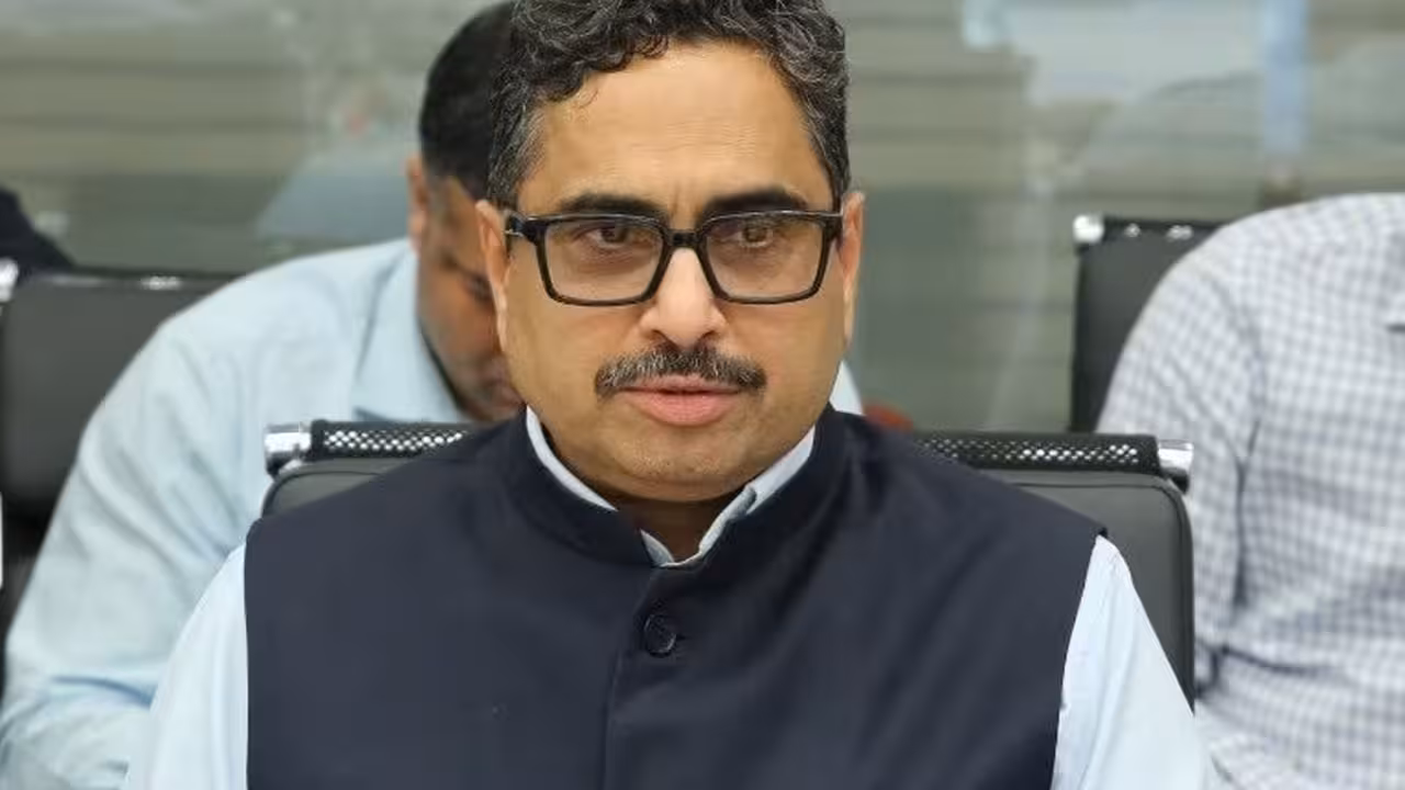 తెలంగాణ కొత్త సీఎస్ గా సంజయ్ జాజు నియామకం