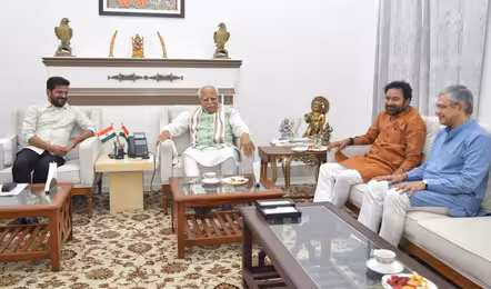 మెట్రోపై చ‌ర్చ‌లు ఫ‌ల‌ప్ర‌దం…
