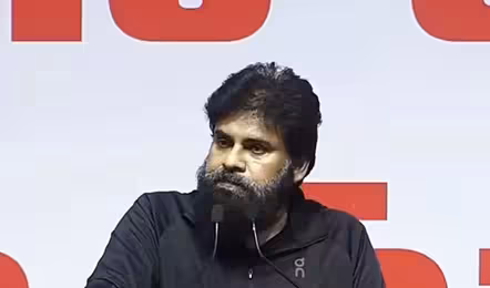కాక్రోచ్ పార్టీపై పవన్ కల్యాణ్ సంచలన వ్యాఖ్యలు