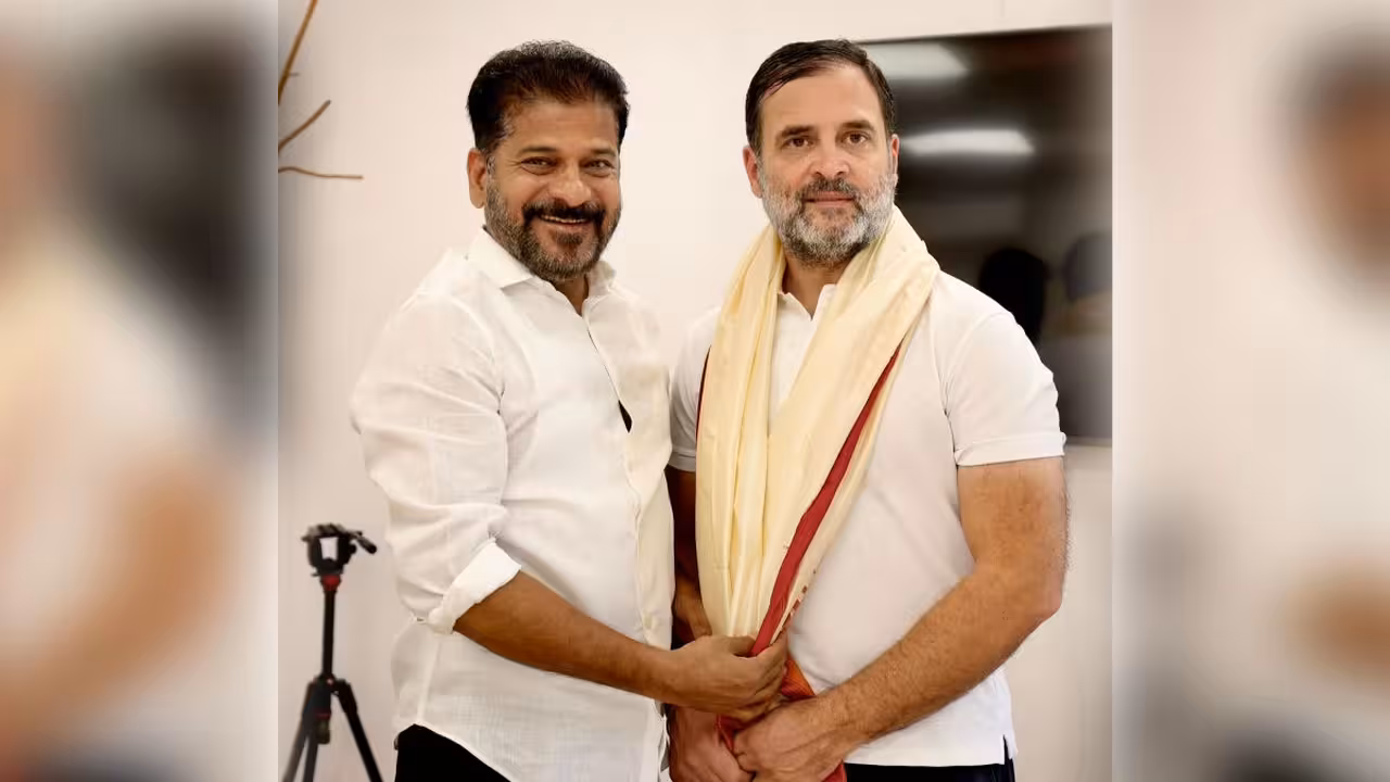 రాహుల్ గాంధీతో సీఎం రేవంత్ రెడ్డి భేటీ