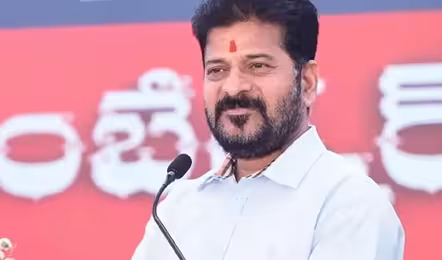 ఖమ్మం నుంచి హైదరాబాద్ కు మారిన రైతు భరోసా సభ