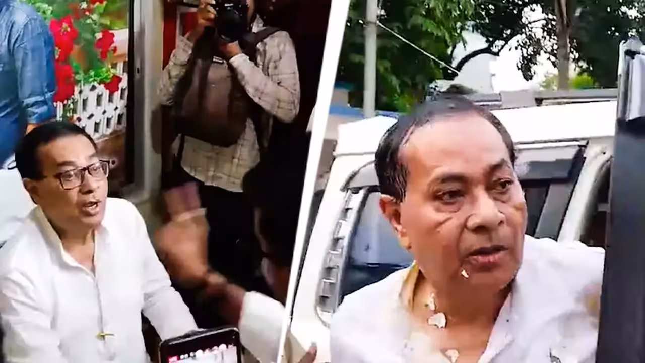 మాజీ మంత్రిపై కోడిగుడ్లతో దాడి