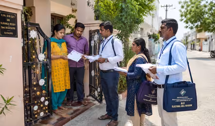 హైదరాబాద్‌లో బీఎల్వోలుగా కామాటీలు, స్వీపర్లు?