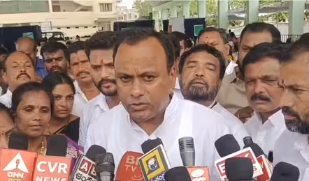 కార్యకర్తల కోసమే ప్రభుత్వ నిర్ణయాలను తప్పు బట్టాను : కోమటిరెడ్డి రాజగోపాల్ రెడ్డి