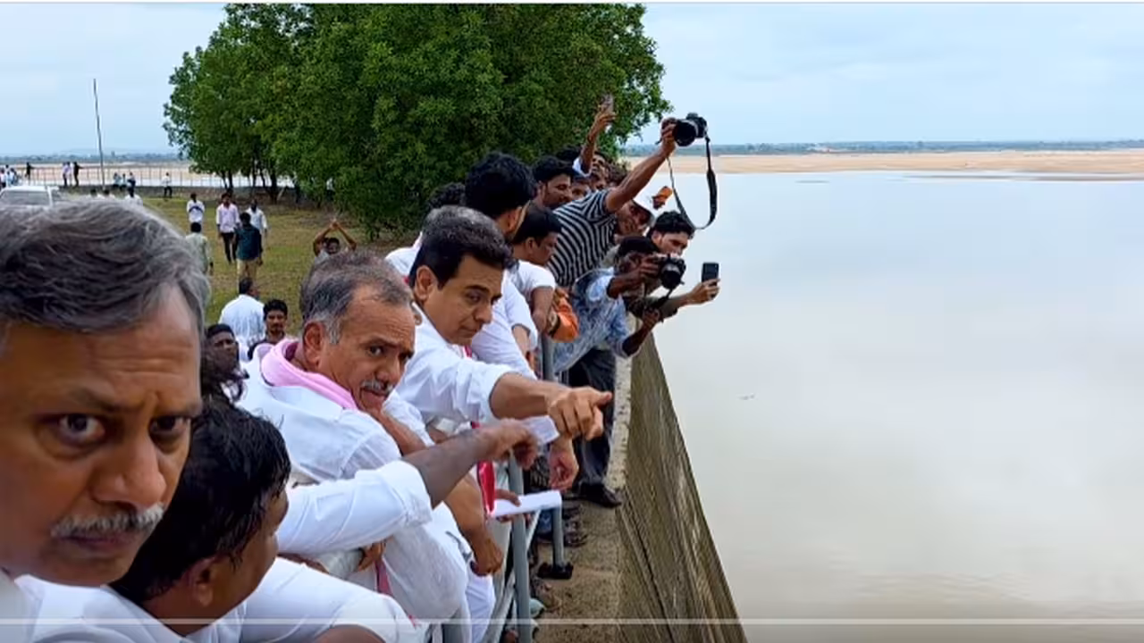 రేవంత్ రెడ్డి తెలంగాణకు శనేశ్వరం..కాళేశ్వరం వరం: కేటీఆర్