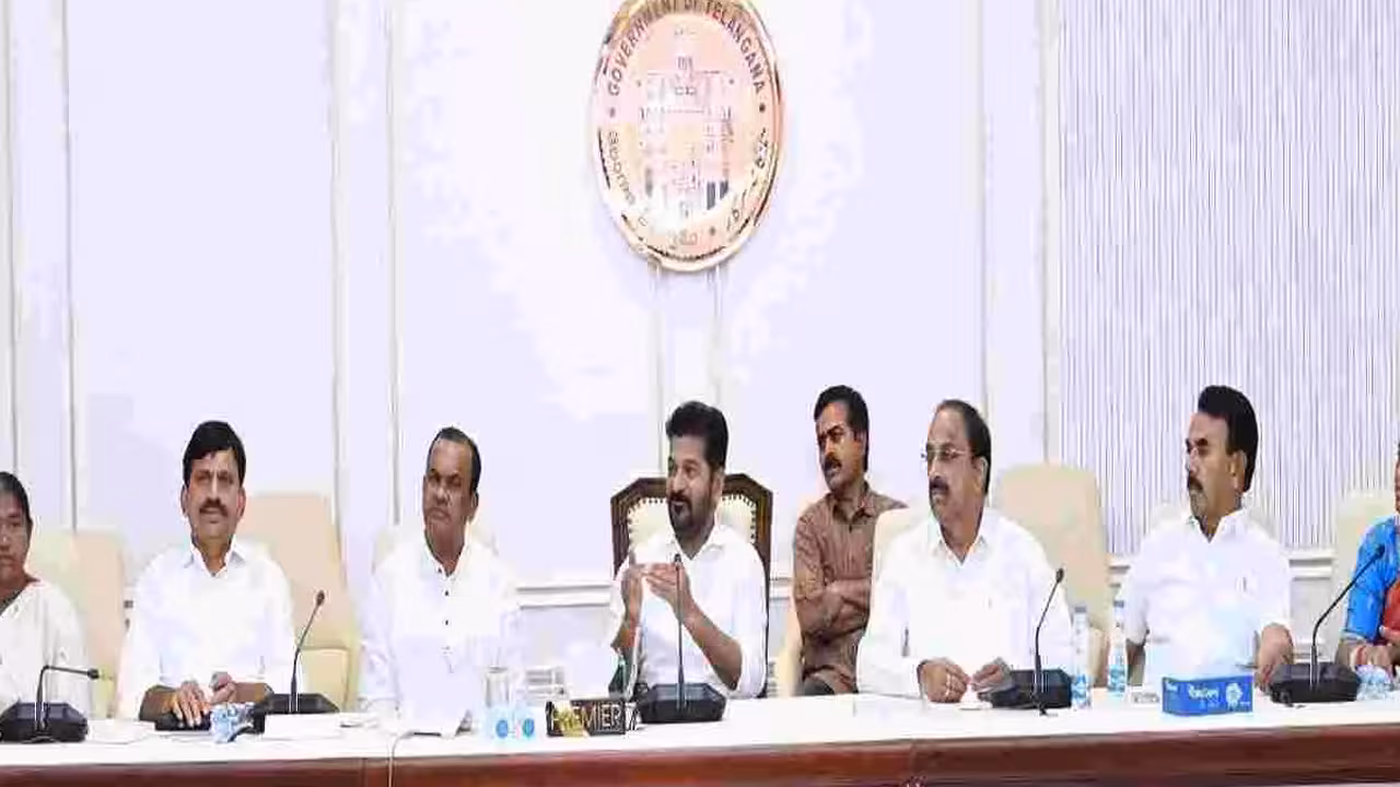 రేపు తెలంగాణ కేబినెట్ అత్యవసర భేటీ !