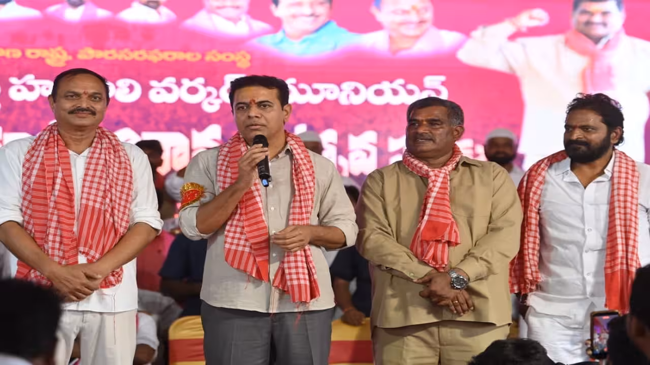 బీఆర్ఎస్‌ను బద్నాం చేయడానికే కాళేశ్వరం పంపులు ఆన్ చేయడం లేదు: కేటీఆర్