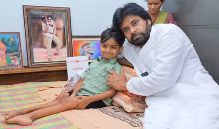 పవన్‌కల్యాణ్‌ అభిమాని నిరంజన్‌ మృతి