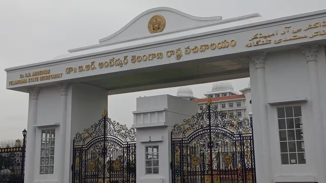 CPS నుంచి OPSకు మారేందుకు ఏపీ ప్రభుత్వ నిర్ణయం.. తెలంగాణలోనూ అవకాశం కల్పించాలి